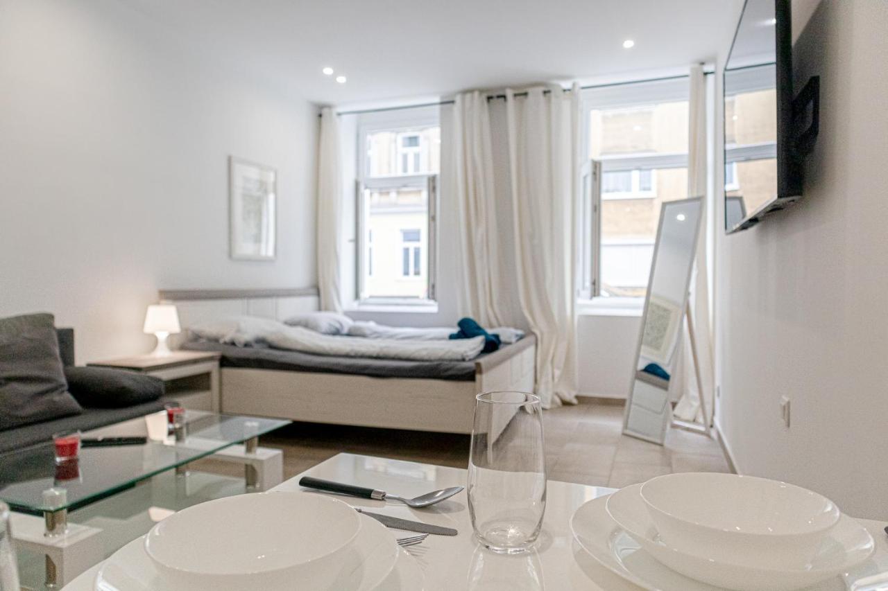 9 Min From City Center - Lovely Studio Near U1 Reumannplatz Viena Exterior foto